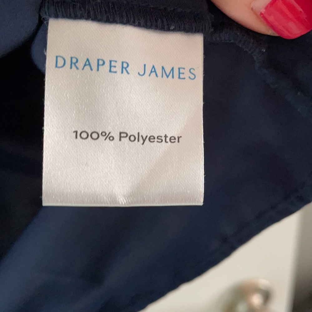 Draper James basic navy blouse - small - Picture 4 of 4